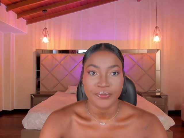 SavannahStorm online show from August 12, 11:23 am