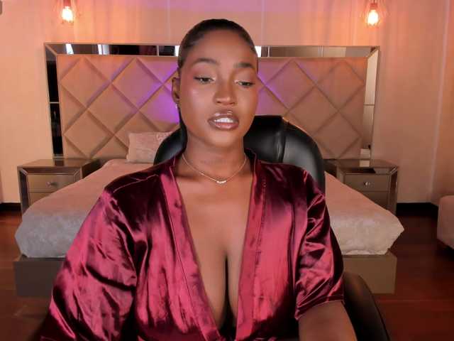 SavannahStorm online show from August 14, 1:48 pm