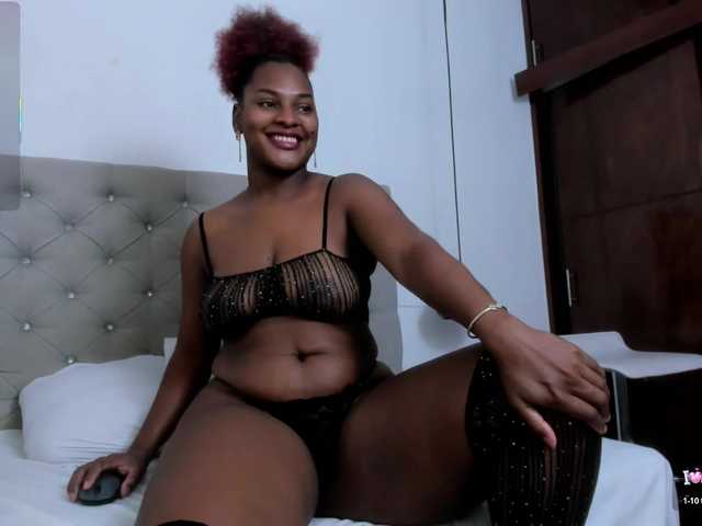 Scarlet-Estelle online show from July 30, 10:05 pm
