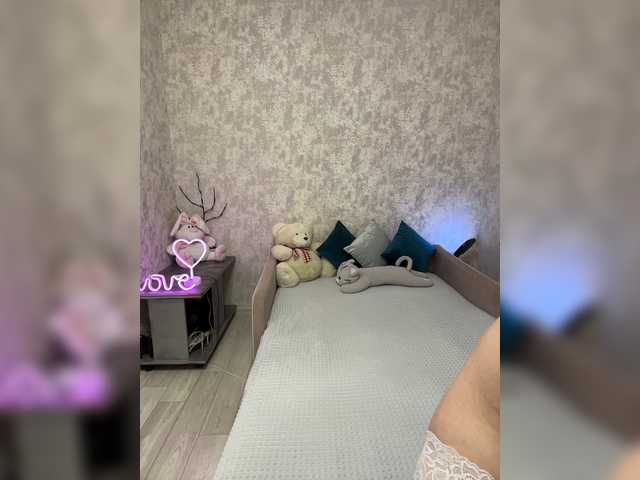 SeXXyMagic online show from August 8, 5:35 pm