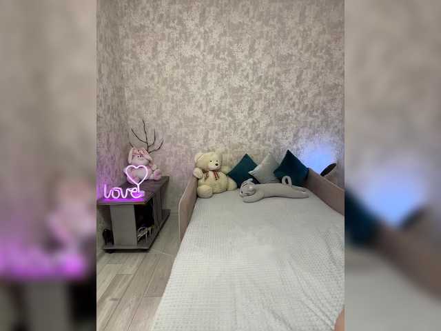 SeXXyMagic online show from August 9, 7:48 pm