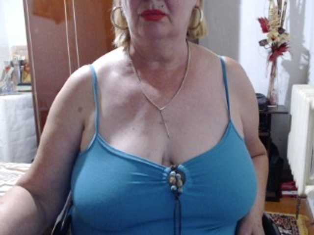 Secretfox online show from July 28, 1:06 pm
