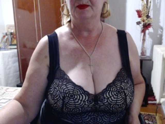 Secretfox online show from July 30, 3:30 pm