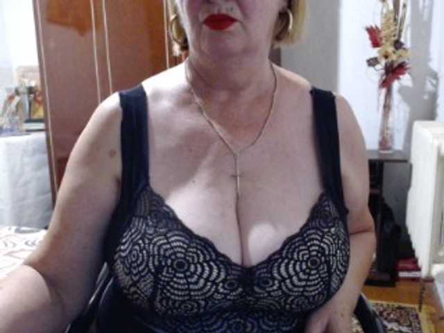Secretfox online show from July 31, 10:04 pm