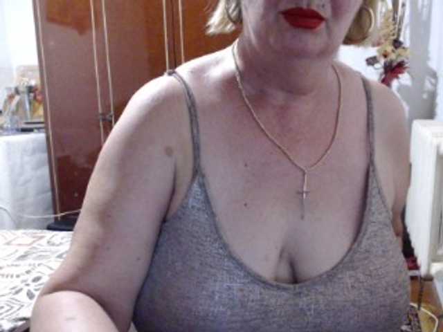 Secretfox online show from August 4, 10:18 pm
