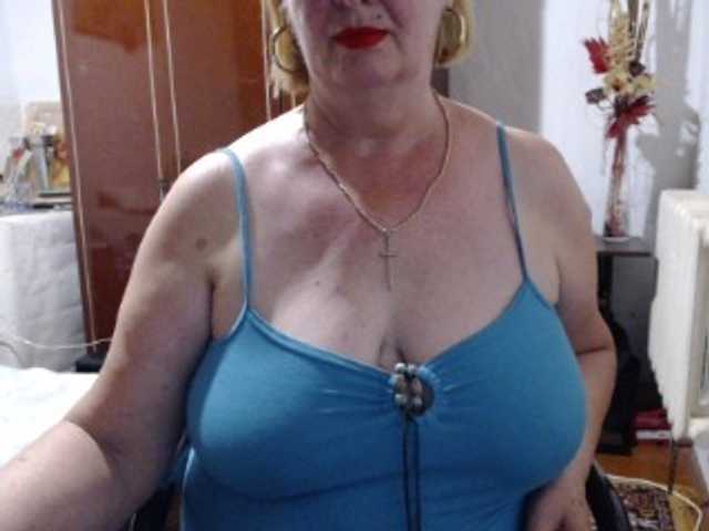 Secretfox online show from August 8, 2:50 pm