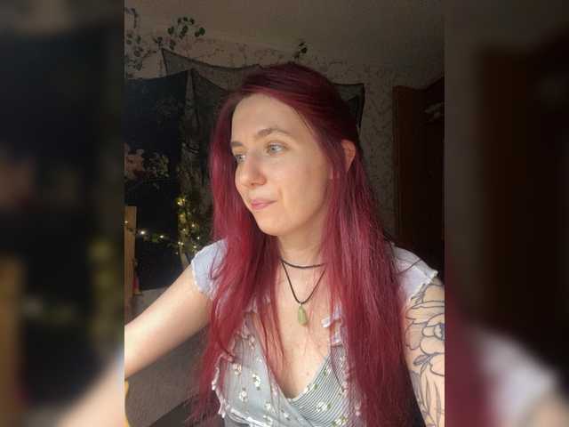 SelinaXylia online show from June 4, 3:49 pm