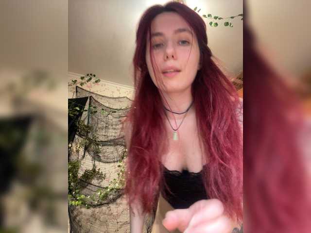 SelinaXylia online show from June 9, 8:04 pm