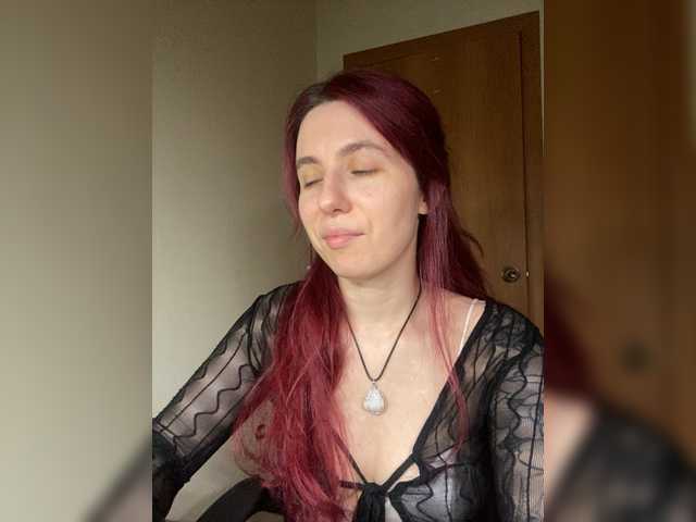 SelinaXylia online show from August 12, 11:01 am