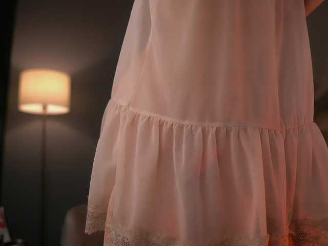 SerenaGrant online show from July 30, 12:23 pm