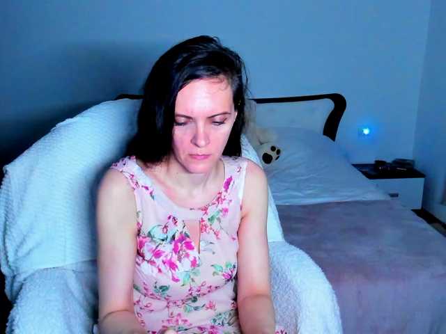 SexQueen11 online show from August 4, 10:23 am
