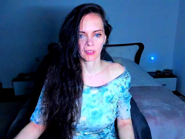 SexQueen11 online show from August 9, 5:14 pm