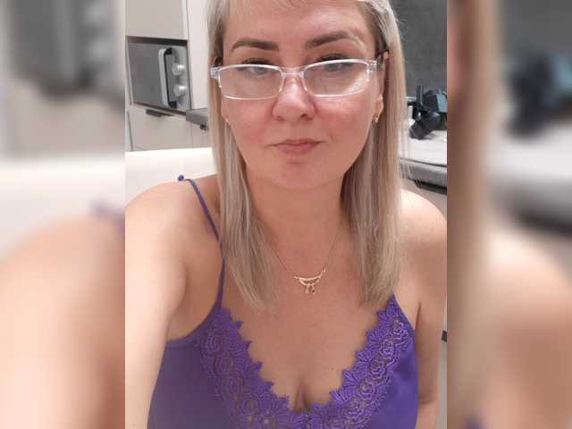 SexiestJess45 online show from August 1, 5:30 pm