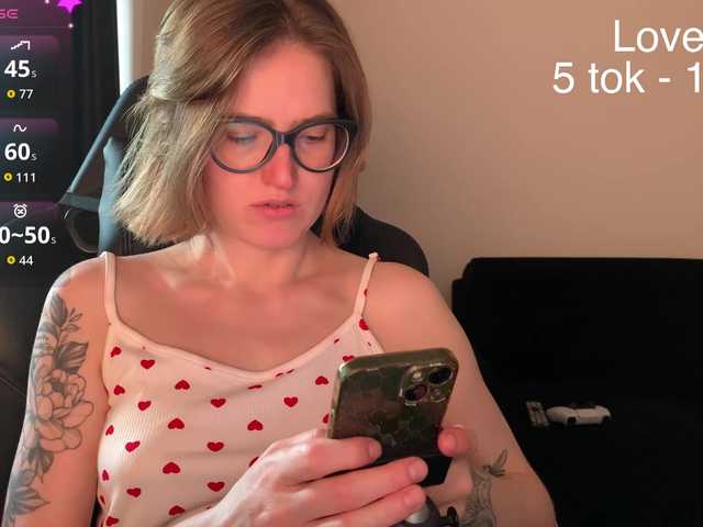 Sexy-Sweets online show from August 5, 12:03 pm