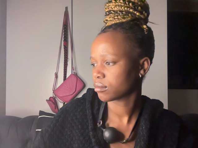 SexyBaddie online show from August 1, 4:24 pm