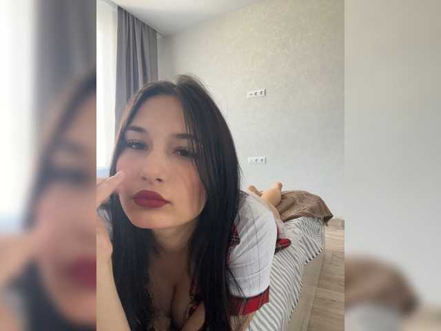 SexyRachel online show from April 25, 7:03 am