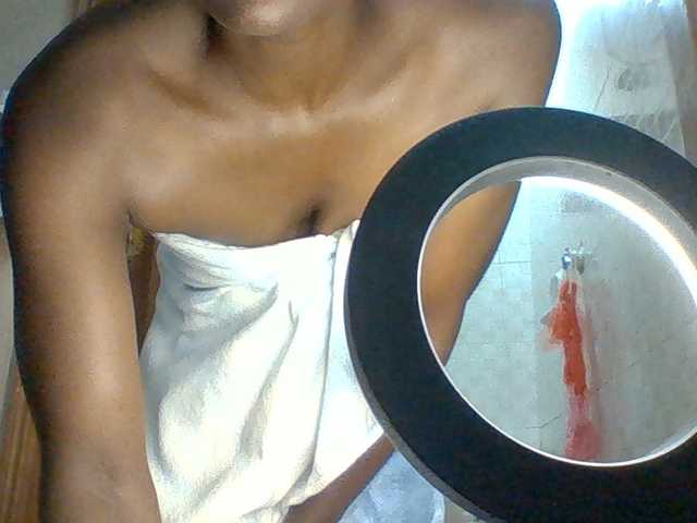 Sexybooty15 online show from August 11, 2:13 am