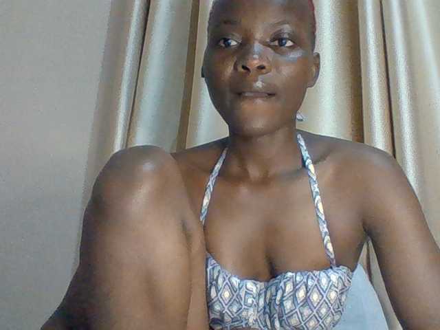 Sexybooty15 online show from August 11, 9:55 am