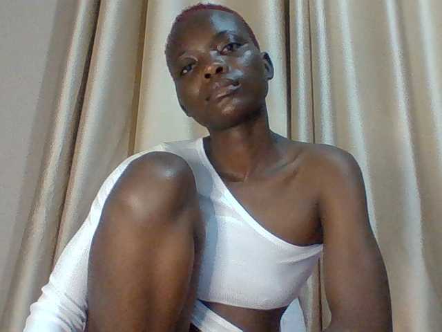 Sexybooty15 online show from August 13, 4:04 am