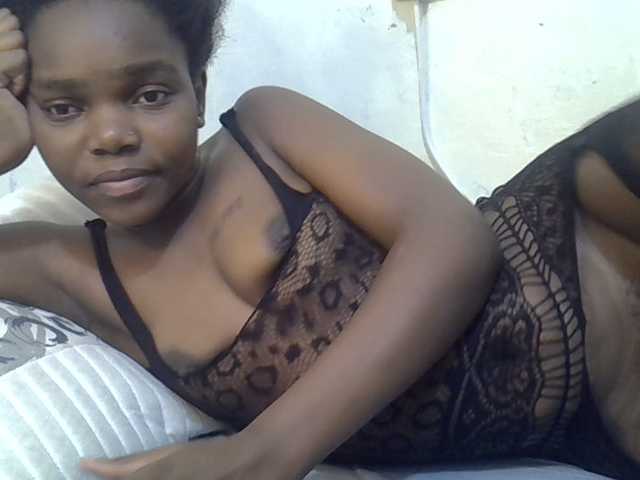 Sexycandy1 online show from August 4, 7:00 pm