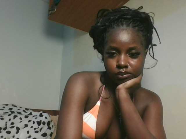 Sexykitten1 online show from August 15, 5:50 pm