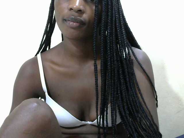 Sexypussie online show from July 31, 10:15 pm