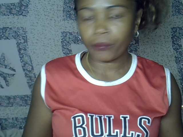 Sexywife1 online show from August 11, 1:24 pm