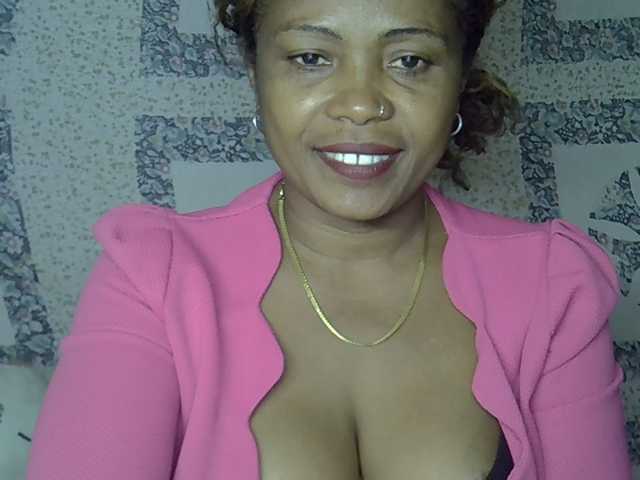 Sexywife1 online show from August 13, 9:56 am