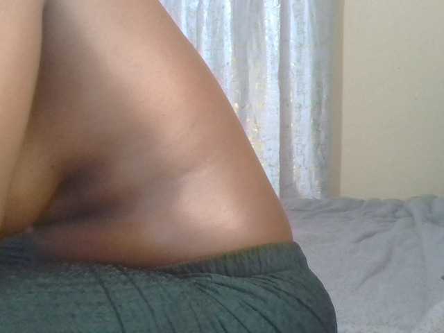 Shantell online show from August 13, 10:24 pm