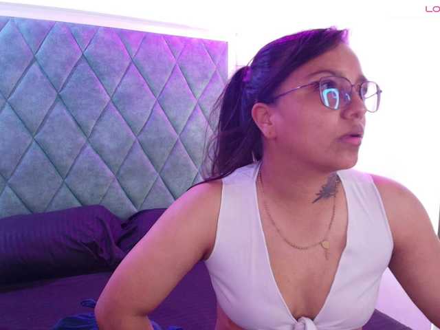 Sharick-0409 online show from August 15, 6:56 pm