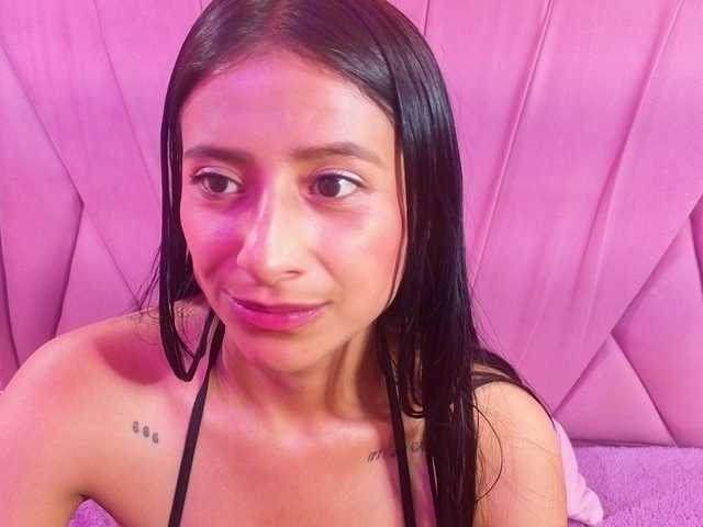 SharlotRodriguez online show from August 6, 10:36 am