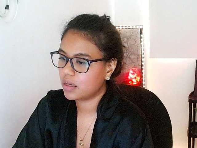 Shawnycarson online show from August 6, 6:07 pm