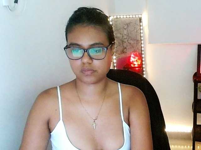 Shawnycarson online show from August 7, 11:49 pm