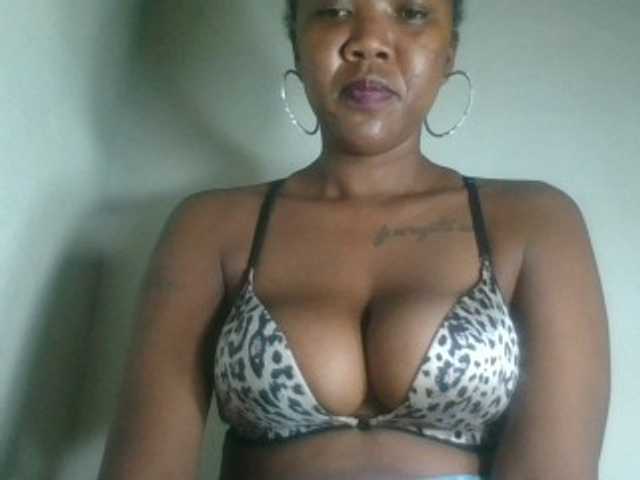 Sheilkahsexy online show from July 24, 8:56 pm