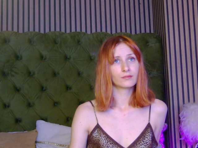 SiennaShapiro online show from August 3, 5:36 am