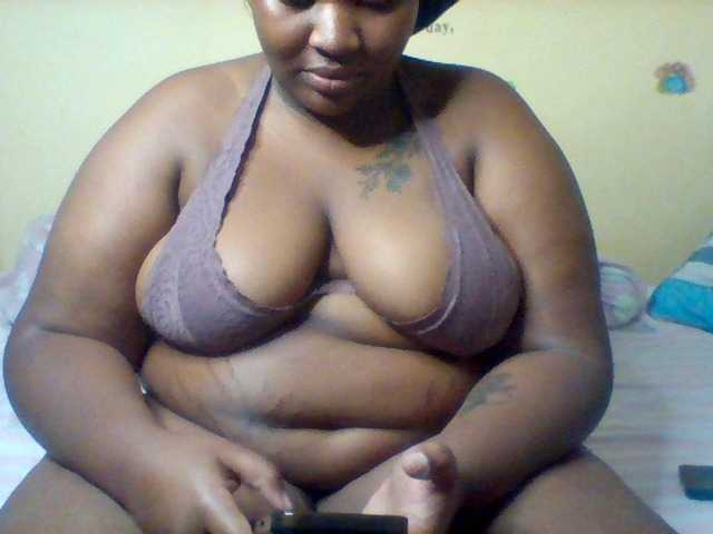 SinfullySweet online show from August 9, 8:37 am