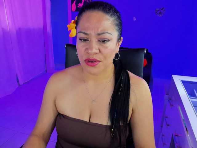 SusanRamirez online show from August 9, 7:37 pm