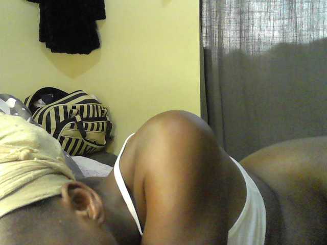Slimsexy1 online show from August 3, 1:29 pm