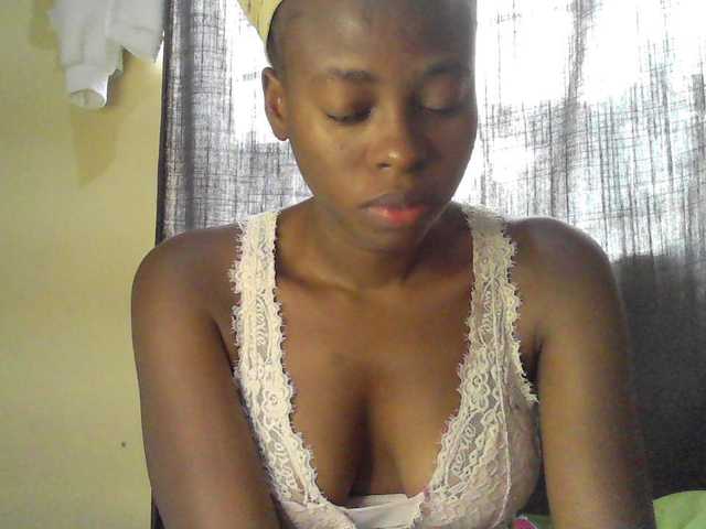 Slimsexy1 online show from August 7, 6:24 am