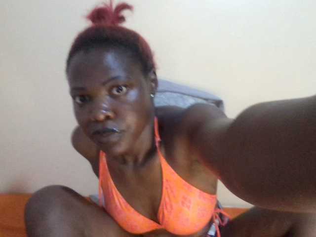 Slutty-rihh online show from August 14, 7:06 pm