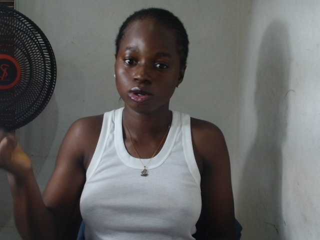 Sluttykittyx online show from August 9, 9:38 pm