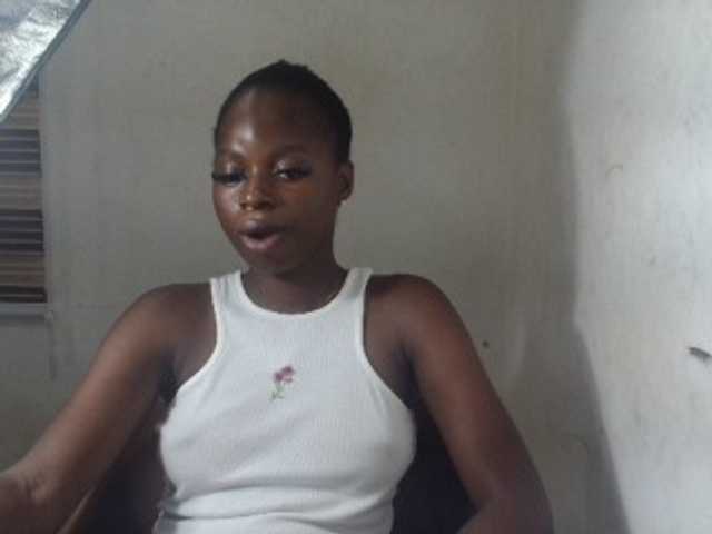 Sluttykittyx online show from August 13, 10:35 pm