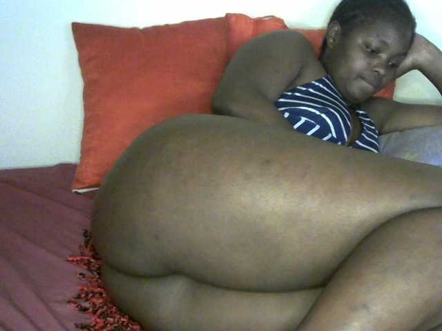 SlutyZari1 online show from July 16, 11:37 pm