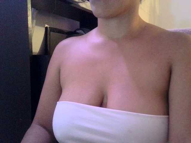 Sofiabrunni online show from July 24, 7:33 am