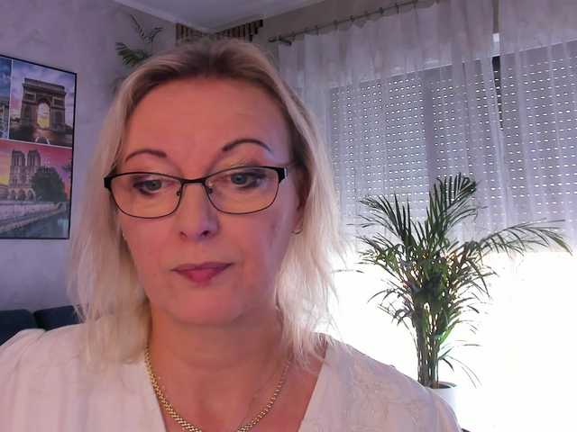 SoftVANESSA online show from August 3, 1:29 pm