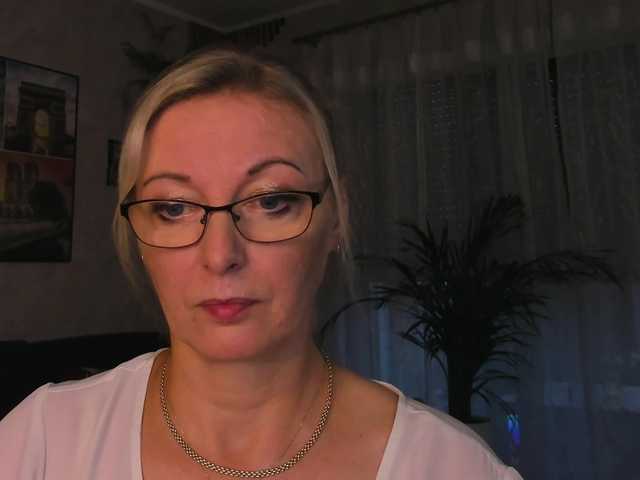 SoftVANESSA online show from August 5, 6:50 pm