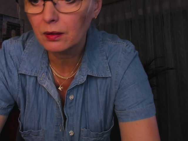 SoftVANESSA online show from August 9, 7:04 pm