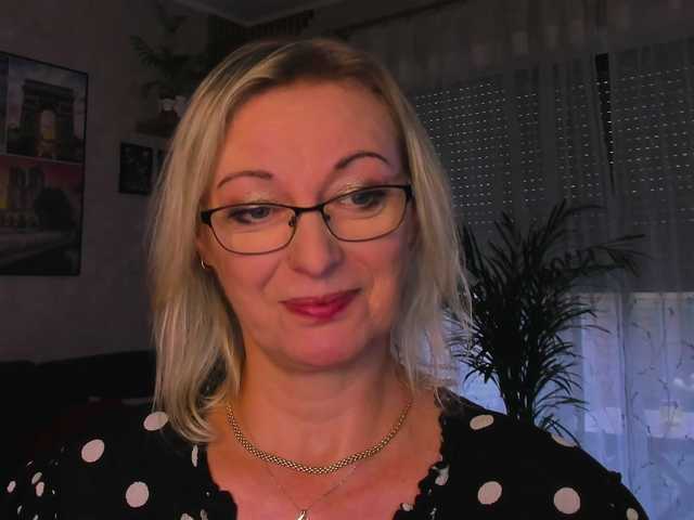 SoftVANESSA online show from August 10, 5:47 pm
