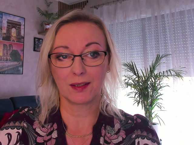 SoftVANESSA online show from August 11, 1:13 pm