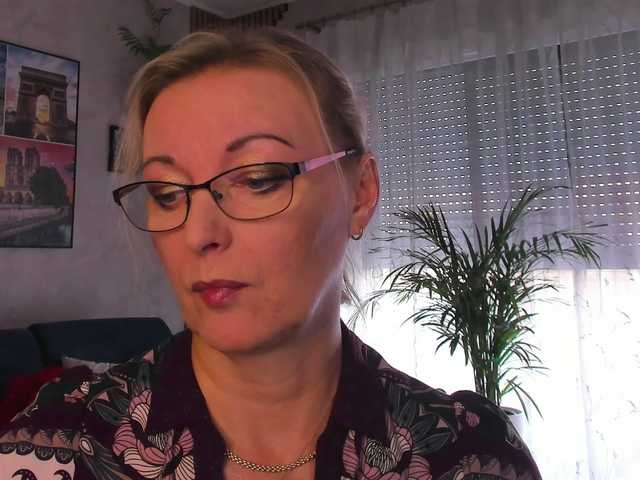 SoftVANESSA online show from August 11, 4:53 pm